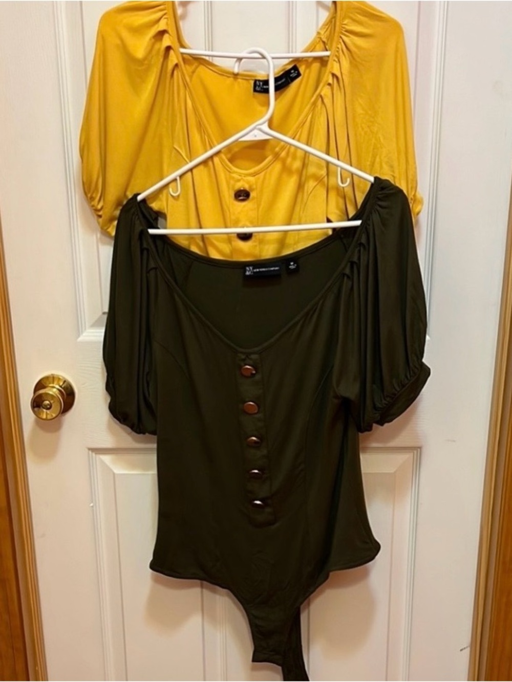 New York & Company Olive Green Puff Sleeve Bodysuit with Front Buttons